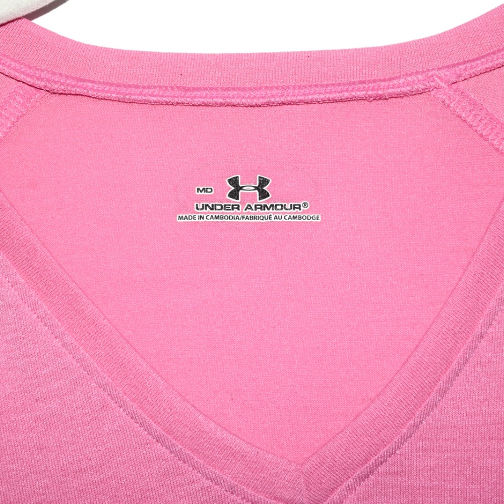 Under Armour Short Sleeve Pink V-Neck T-Shirt - Medium - Picture 3 of 7